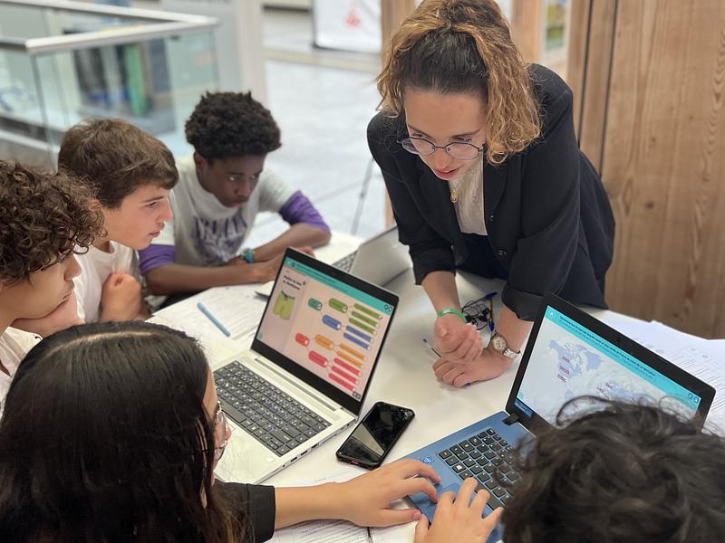 Offrons à 1 million d'élèves les outils pour changer demain