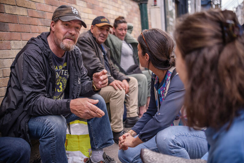 De la rencontre dans la rue à un chemin de libération