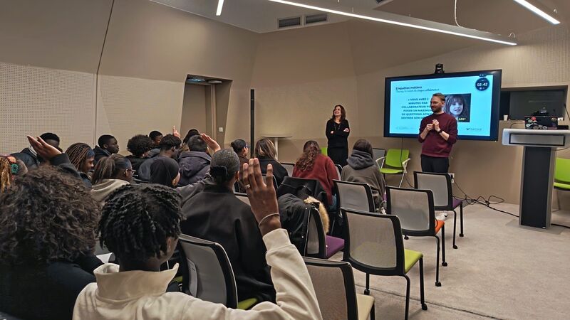 Une conférence métiers auprès d'une banque