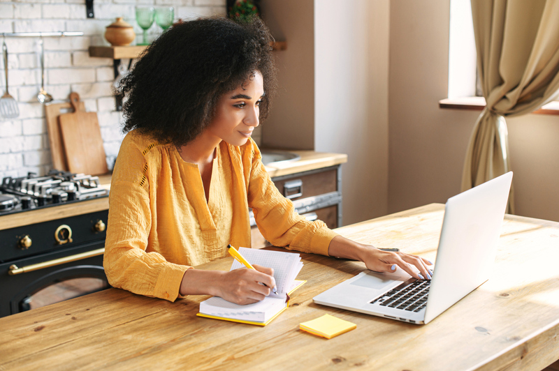 3 webinaires organisés & 140 personnes accompagnées en novembre-décembre