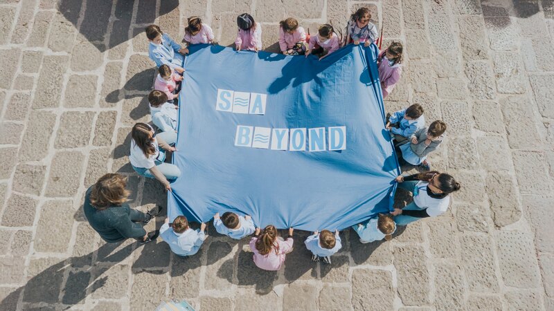 Libraries to raise young people's awareness of ocean protection