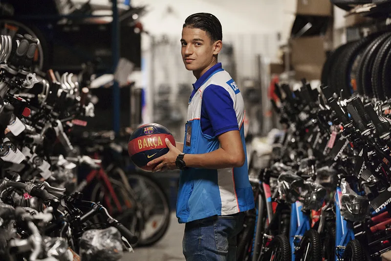 Reintegrating vulnerable young people through sport