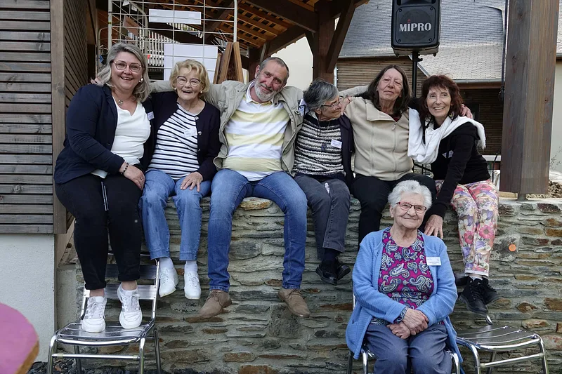 Living and aging in freedom in the heart of town