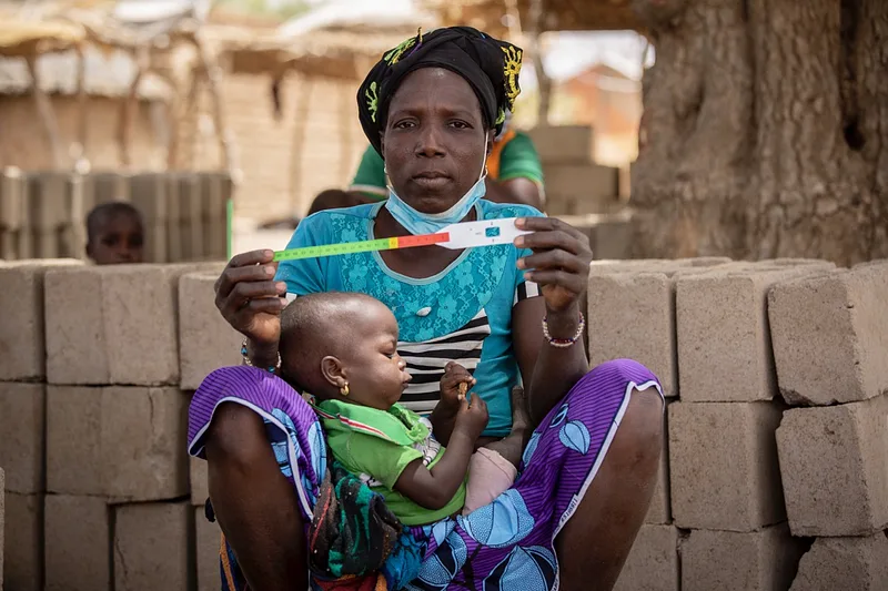 Facilitating access to healthcare for isolated populations