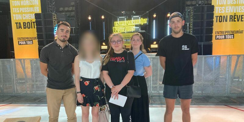 Les jeunes suivis en Gironde présents à la tournée de l'entrepreneuriat pour tous organisée par BPI France