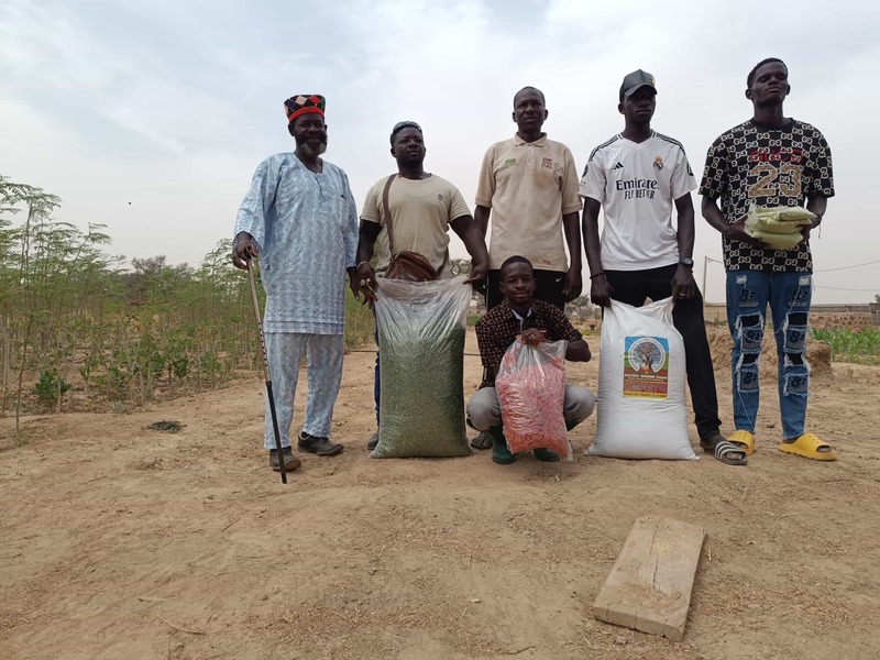 Visite du site de démonstration des techniques agroécologiques au Burkina Faso