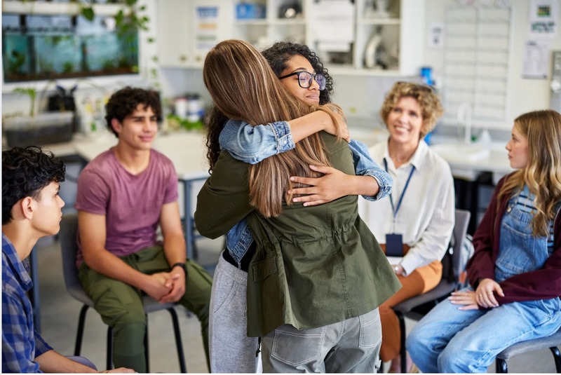 Accompagner les victimes d’emprise : psy, droit, parentalité