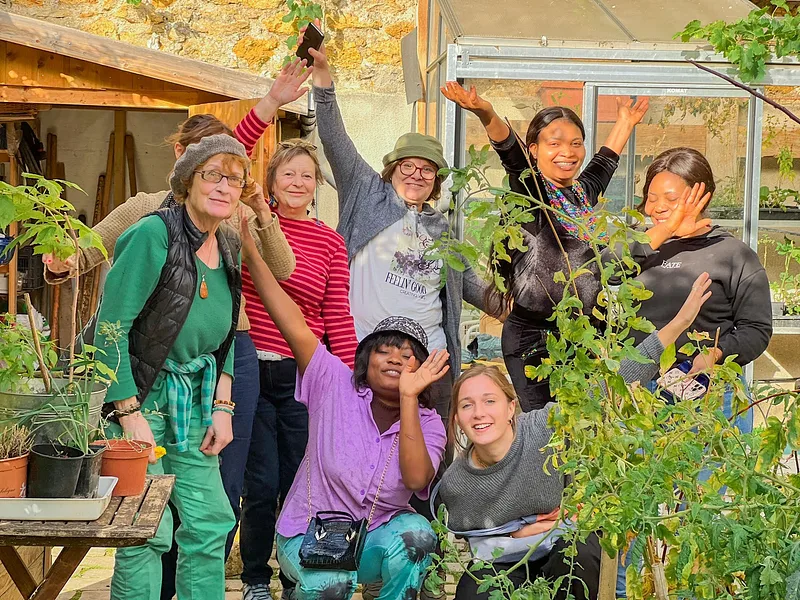 Creating a solidarity network for homeless people