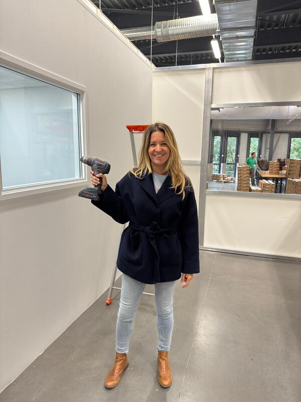 A new recycling workshop under construction... and still for inclusion! 👷‍♀️