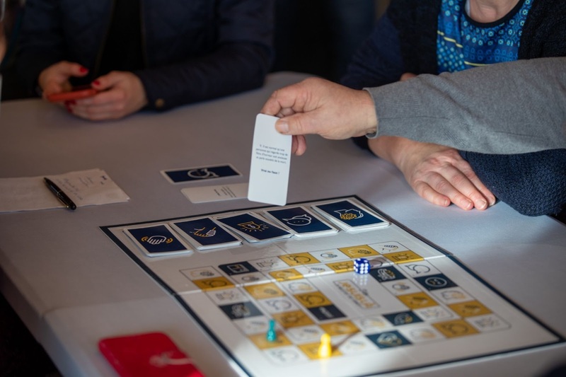 Un jeu de société innovant pour prévenir le suicide Dift — free download
