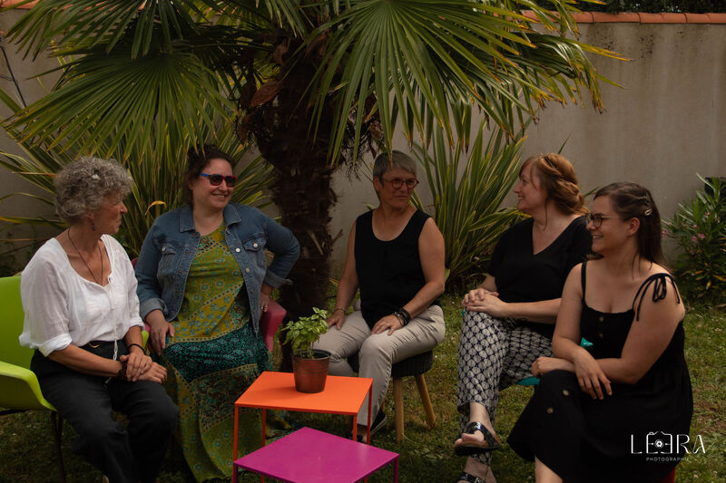 Helping isolated women to reintegrate into society