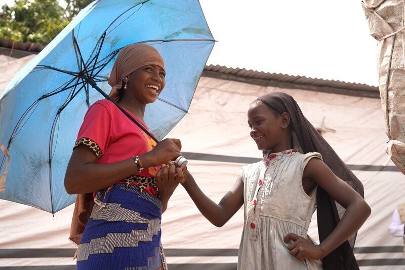 Sénou, Mali: hope under the tents