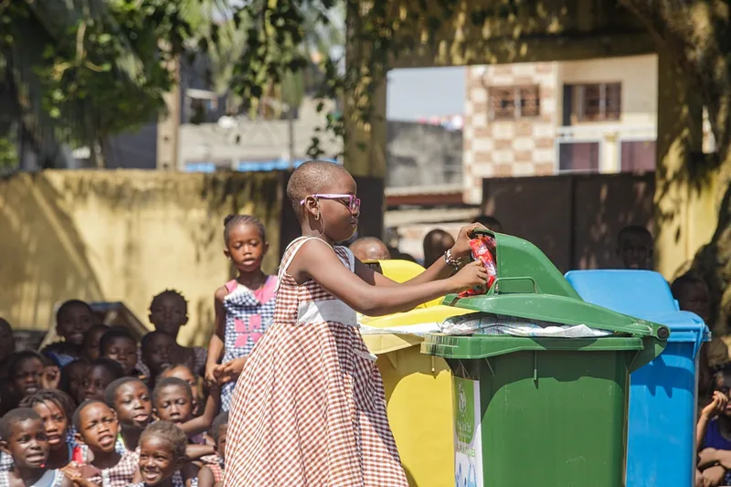 Recycling waste in African schools