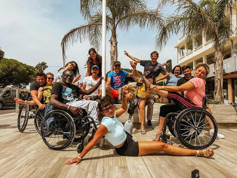 Supporting people who have become motorically disabled