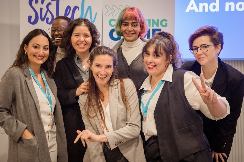 Former les femmes réfugiées aux métiers de la tech